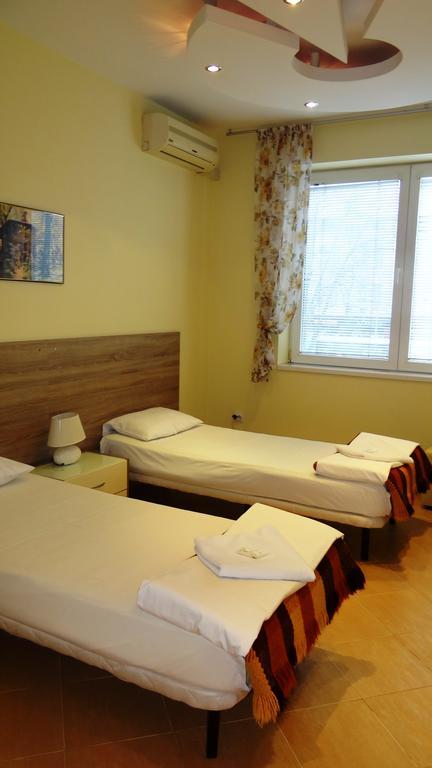 Guest Rooms Kom Szófia Szoba fotó