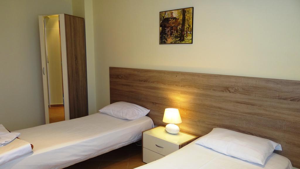 Guest Rooms Kom Szófia Szoba fotó